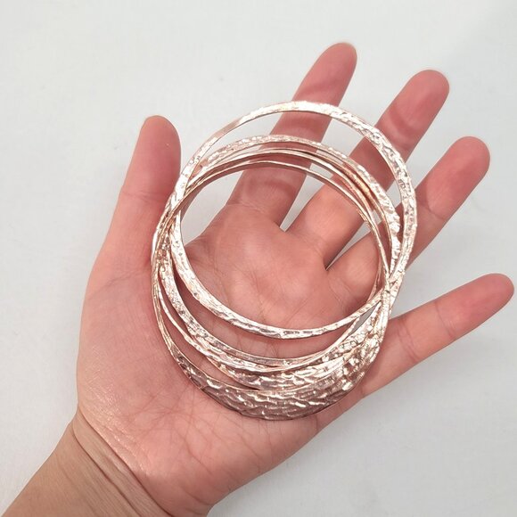 Milor Italy Bronze Rose Gold Hammered set of 5 Stackable Bangle Bracelet, modern - Picture 5 of 7